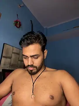 Snapshot of fireboyyyyy chatting on 11.18.25 fireboyyyyy online show from 11.18.25