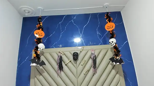 Ibbie drastic online show from 10.24.25