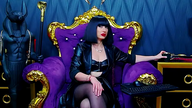 LaraMaeve online show from 10.02.25