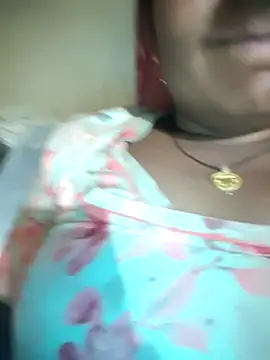 aunty sumy online show from 04.28.26
