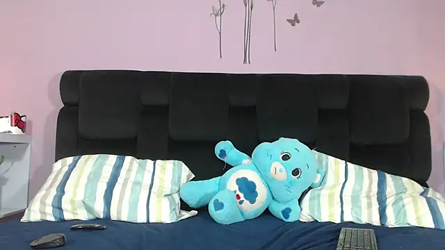 KendallWings online show from 10.04.25