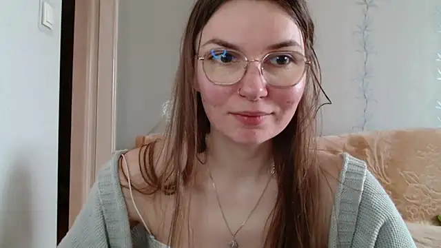 LooveELLYx online show from 03.14.25