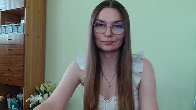 LooveELLYx online show from 06.22.26