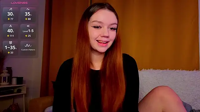 Snapshot of Jiaalisaa chatting on 09.10.25 Jiaalisaa online show from 09.10.25