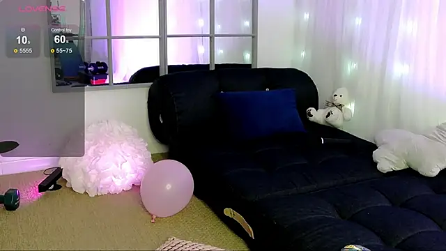SarahRaynex online show from 05.26.26