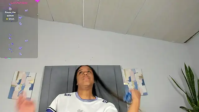 Sophia Ebony online show from 01.31.26