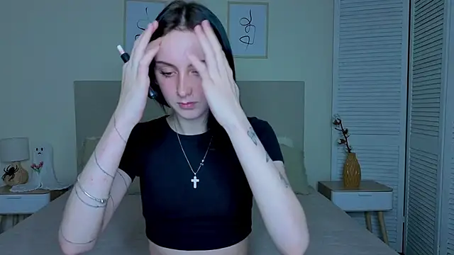 Little moly999 online show from 12.13.25