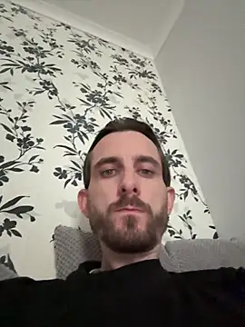 Big8inchUncutCock online show from 06.17.26