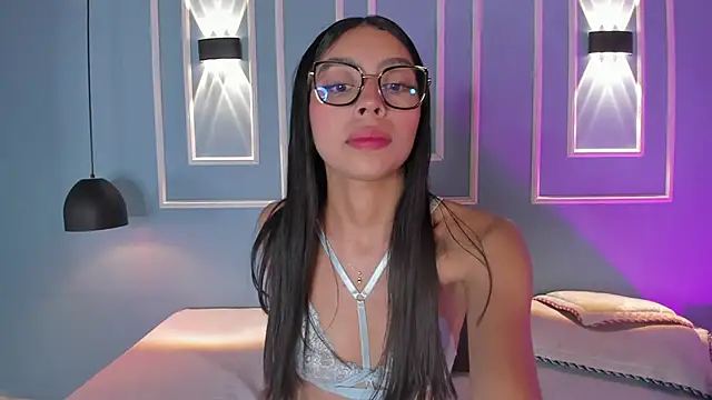 Snapshot of hannaa_zc chatting on 11.24.25 hannaa zc online show from 11.24.25