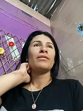 karinnahotdirty online show from 09.19.25