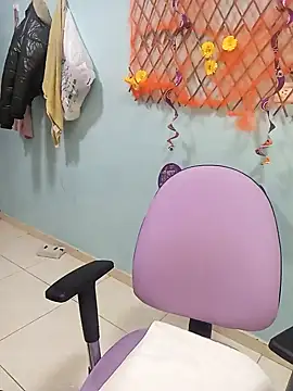 karinnahotdirty online show from 10.17.25