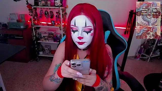 Makii 33 online show from 11.20.25