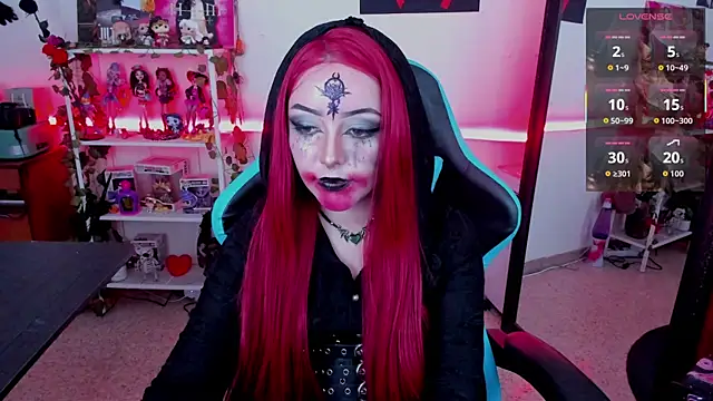 Makii 33 online show from 11.23.25