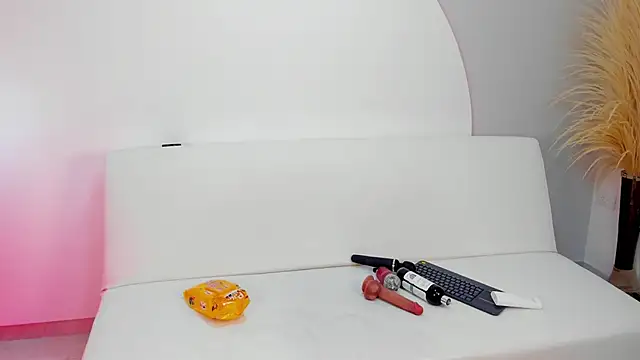 Snapshot of Carly_lopez chatting on 11.27.25 Carly lopez online show from 11.27.25