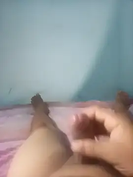 Snapshot of cora08 chatting on 09.30.25 cora08 online show from 09.30.25