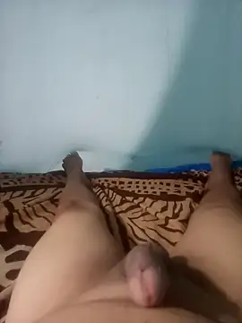 Snapshot of cora08 chatting on 10.14.25 cora08 online show from 10.14.25