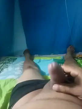 Snapshot of cora08 chatting on 10.31.25 cora08 online show from 10.31.25