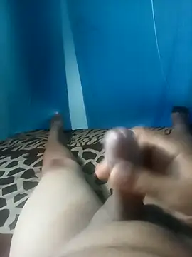 Snapshot of cora08 chatting on 11.09.25 cora08 online show from 11.09.25