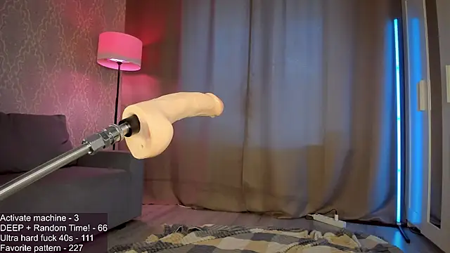 Juicy Vikki online show from 06.24.26