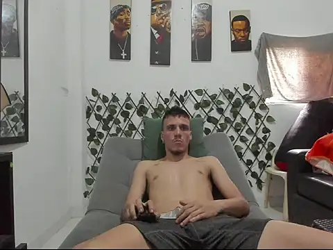 Latins Boss online show from 05.12.26
