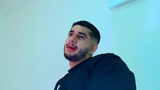 king falconer online show from 02.05.26