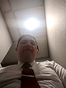 BigCristh79 online show from 10.04.25