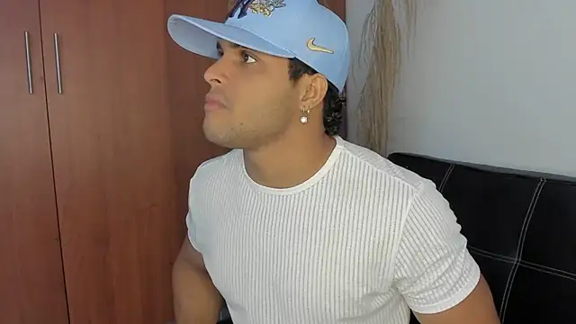 Evansdark1 online show from 09.28.25