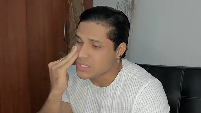 Evansdark1 online show from 10.04.25