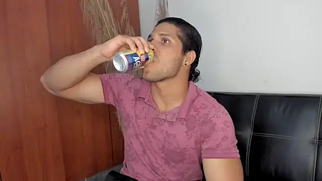 Evansdark1 online show from 10.24.25