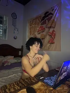 CamillyBlum online show from 12.03.25