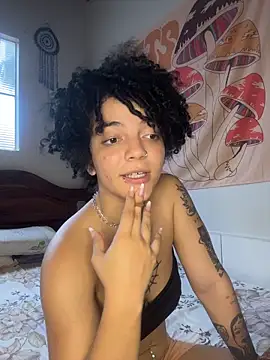 CamillyBlum online show from 12.04.25