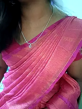 Snapshot of Laxmipriyatamil chatting on 05.14.26 Laxmipriyatamil online show from 05.14.26