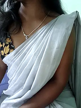 Snapshot of Laxmipriyatamil chatting on 06.14.26 Laxmipriyatamil online show from 06.14.26