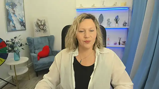 NinaStarle online show from 04.19.26