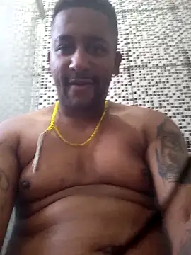 Snapshot of sleka2525 chatting on 09.17.25 sleka2525 online show from 09.17.25