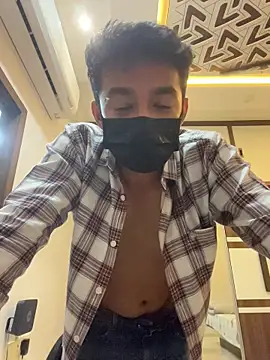 Snapshot of Dark_2465 chatting on 03.27.26 Dark 2465 online show from 03.27.26