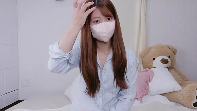 Snapshot of Sakura_087 chatting on 09.26.25 Sakura 087 online show from 09.26.25