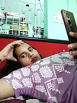 Snapshot of JHILMIL chatting on 09.12.25 JHILMIL online show from 09.12.25