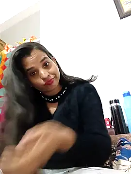 Snapshot of JHILMIL chatting on 11.16.25 JHILMIL online show from 11.16.25