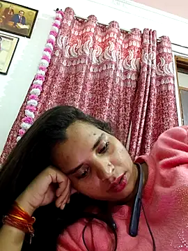 Snapshot of JHILMIL chatting on 11.30.25 JHILMIL online show from 11.30.25