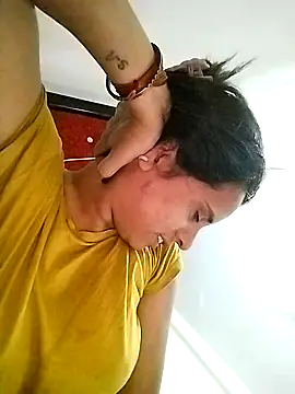 Snapshot of JHILMIL chatting on 04.07.26 JHILMIL online show from 04.07.26