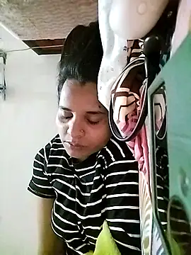 Snapshot of JHILMIL chatting on 04.09.26 JHILMIL online show from 04.09.26