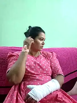 tamilaruvi online show from 04.28.26
