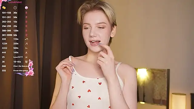 MaeEversley online show from 03.01.26