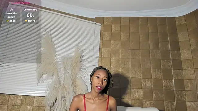 NathalyLeen online show from 04.24.26