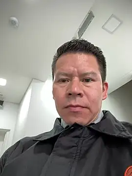 Manu0586 online show from 01.11.26