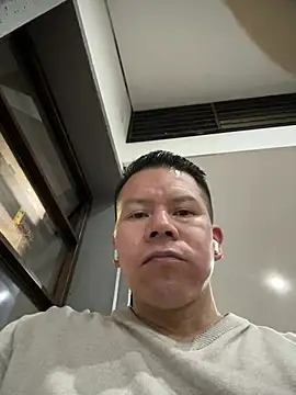 Manu0586 online show from 02.16.26