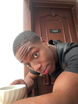 Snapshot of CharlesBrown_ chatting on 02.06.26 CharlesBrown online show from 02.06.26