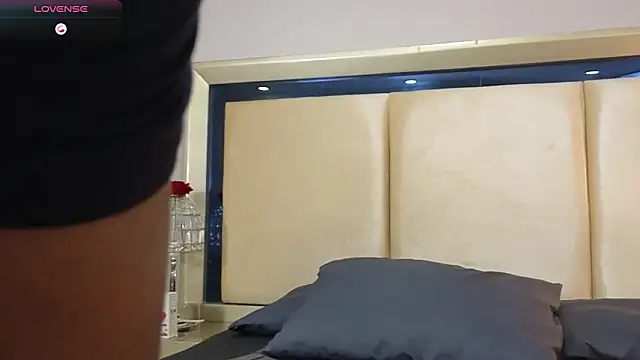 Snapshot of CharlesBrown_ chatting on 03.09.26 CharlesBrown online show from 03.09.26