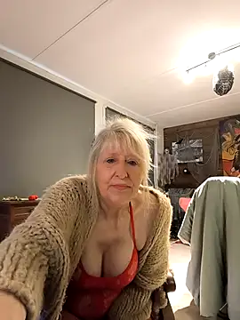 SexyKato001 online show from 11.19.25